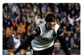 开元体育-欧冠联赛37塞维利亚