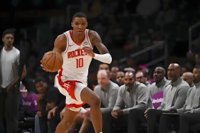 开元体育平台-关于迈阿密热火迎欧篮联关键赛，冲刺阶段止住颓势，管理层满意，身体对抗强度拉满的信息